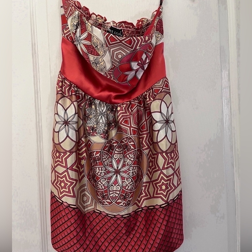 Wet Seal Woman's Sleeveless Top - Size Medium Part of 5 for $40